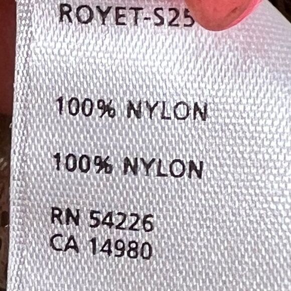 Royal Robbins Men's Fishing Vest 🐟🎣 excellent condition 🎣 medium - Picture 8 of 10